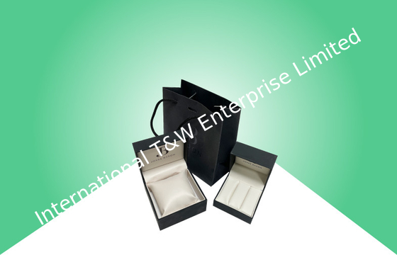 Un bon prix. Lamination brillante/matte Sacs d'achat en papier personnalisés CMYK / couleur d'impression Pantone en ligne