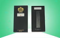 Emballage rigide de boîte de papier de cadeau de cosmétiques de sens de velours avec de l'or chaud de timbre/graver argenté